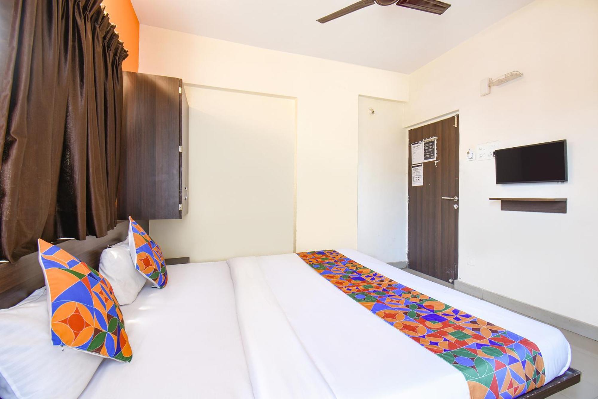 Fabexpress Comfort Executive - Nr Butterfly Park - Hinjawadi Bagian luar foto