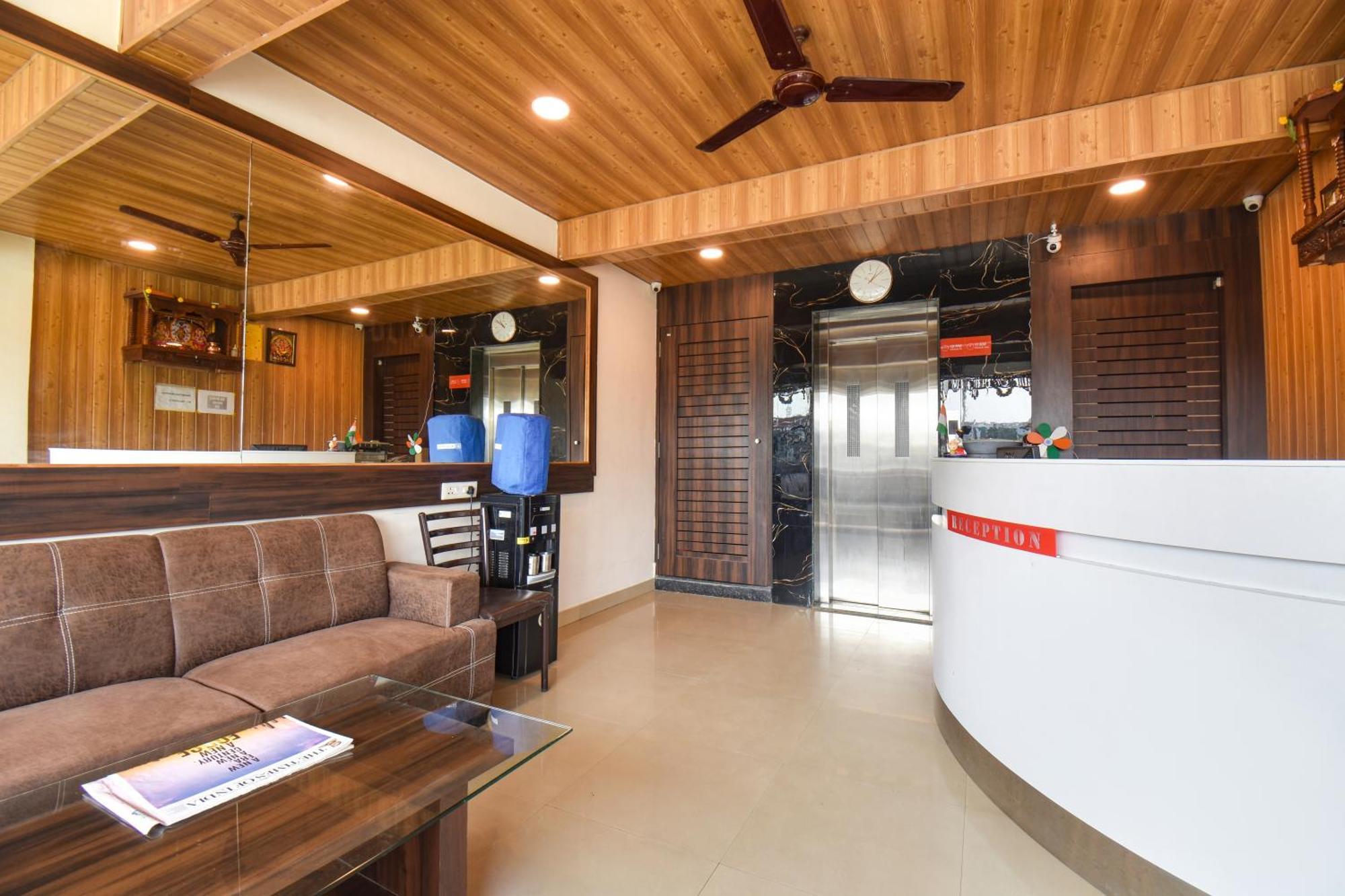 Fabexpress Comfort Executive - Nr Butterfly Park - Hinjawadi Bagian luar foto