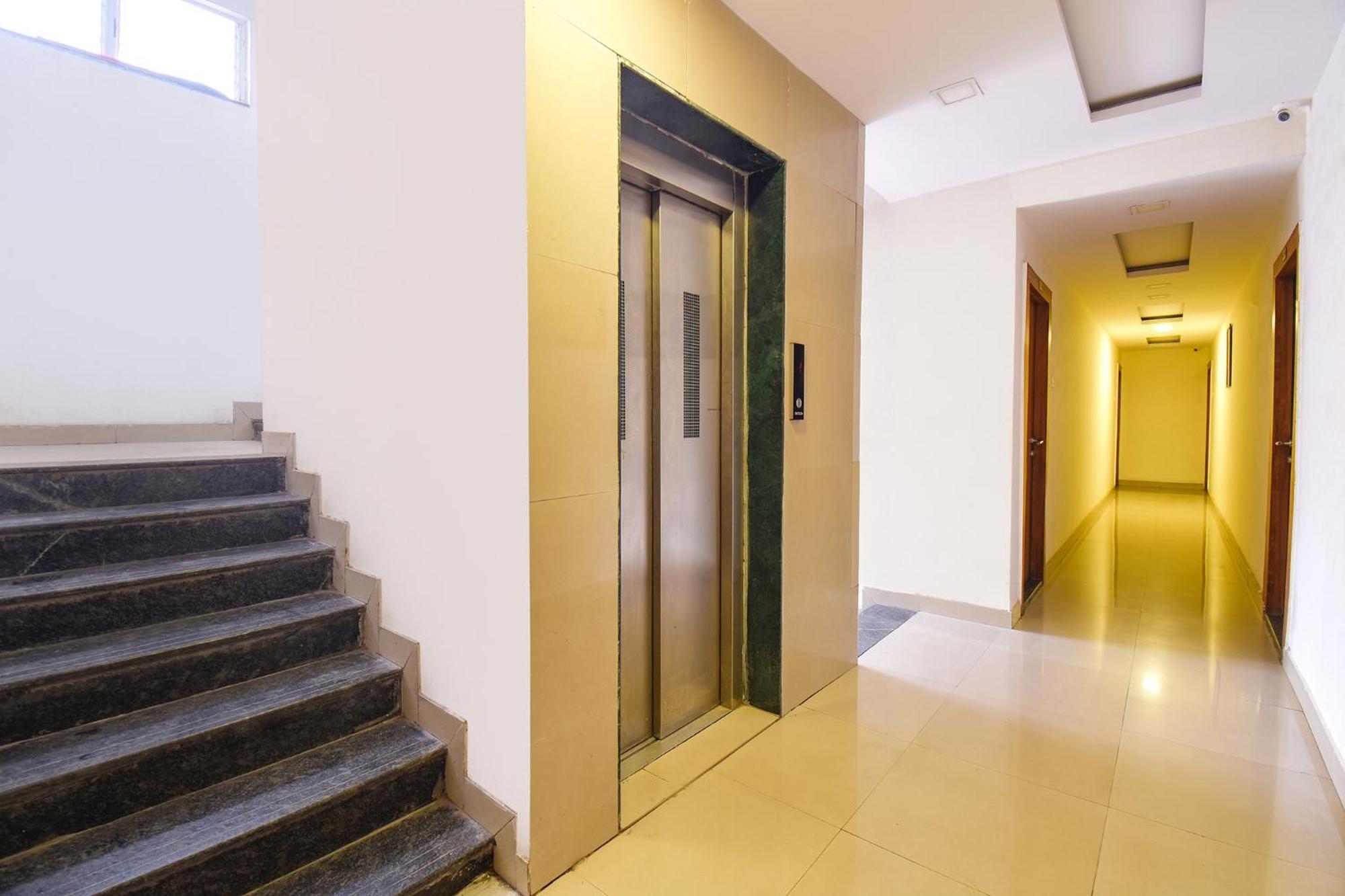 Fabexpress Comfort Executive - Nr Butterfly Park - Hinjawadi Bagian luar foto